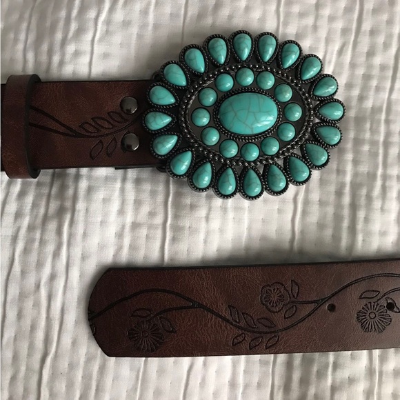 Turquoise Buckle Faux Stamped Leather Belt - Picture 3 of 4